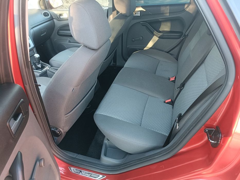 Ford Focus MK2 berlina