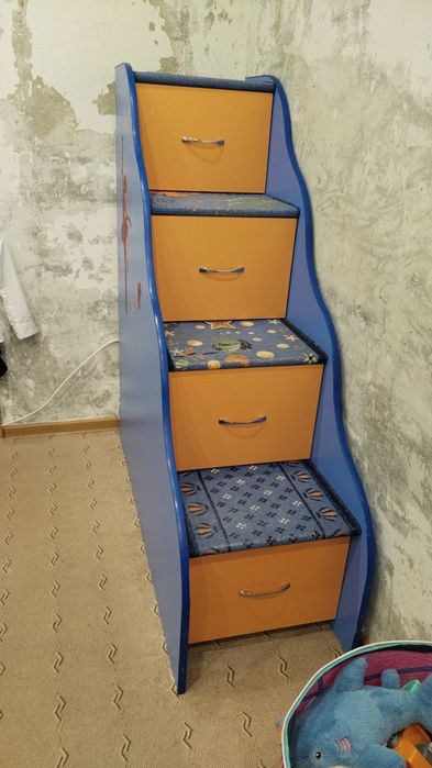 Продам лестницу от детской двухъярусной кроваи.