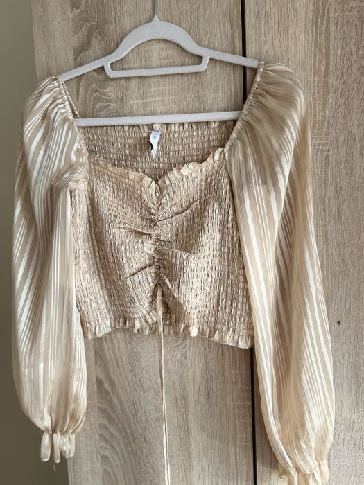 Top nou fara eticheta