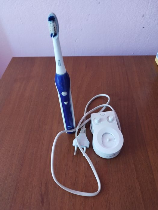 Vind perina termică  și periuță electrică