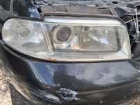 Комплект фарове от audi a4 b5 face-lift