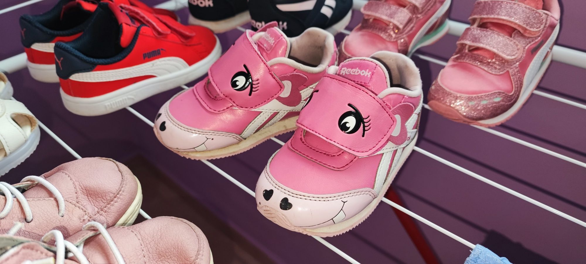 Разпродажба детски обувки