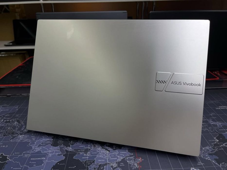 Ноутбук Asus Vivobook 16 Core i3-1215U/8GB/SSD512GB