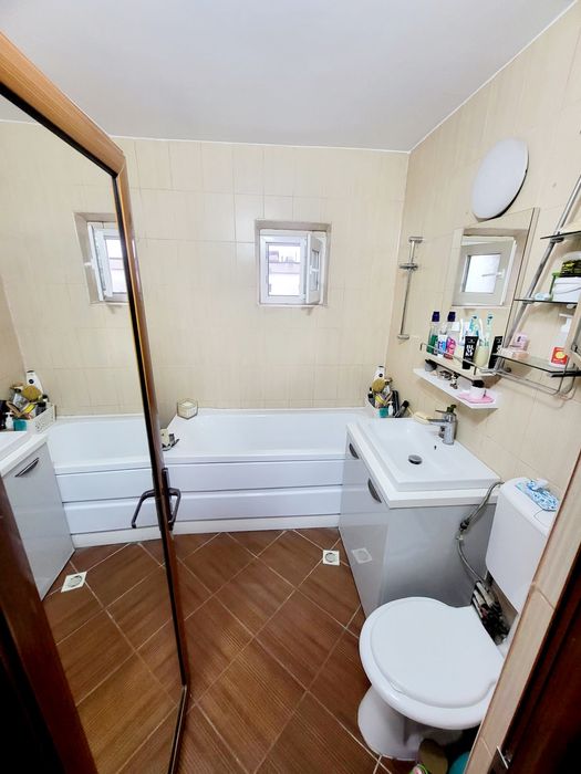 Vând ap 2 cam dec Siderurgistilor Vest, total utilat si mobilat modern