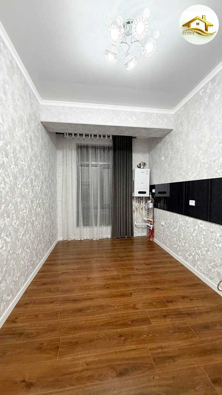 Продаётся 2х квартира на 7 этаж орр КРЫТЫЙ