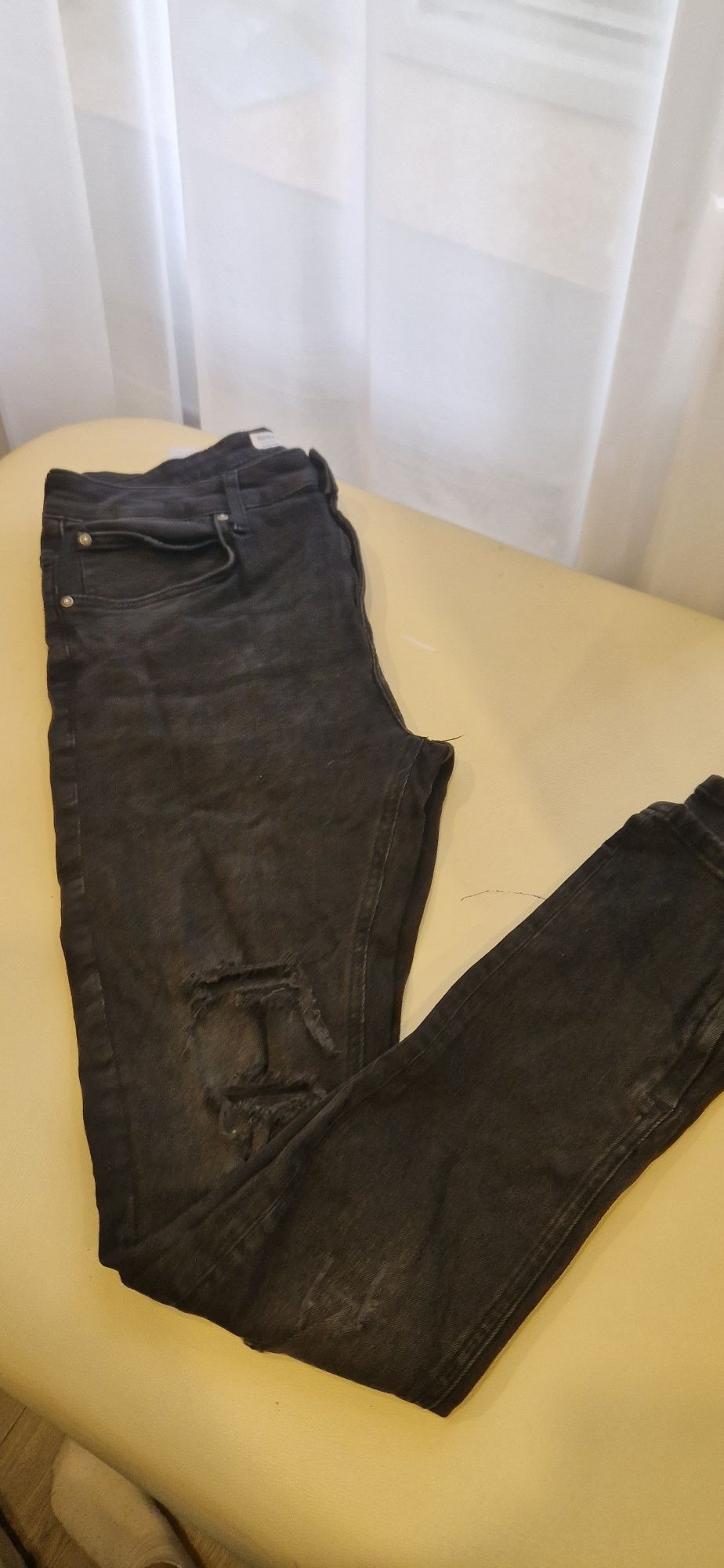 Vand blugi Bershka EUR44