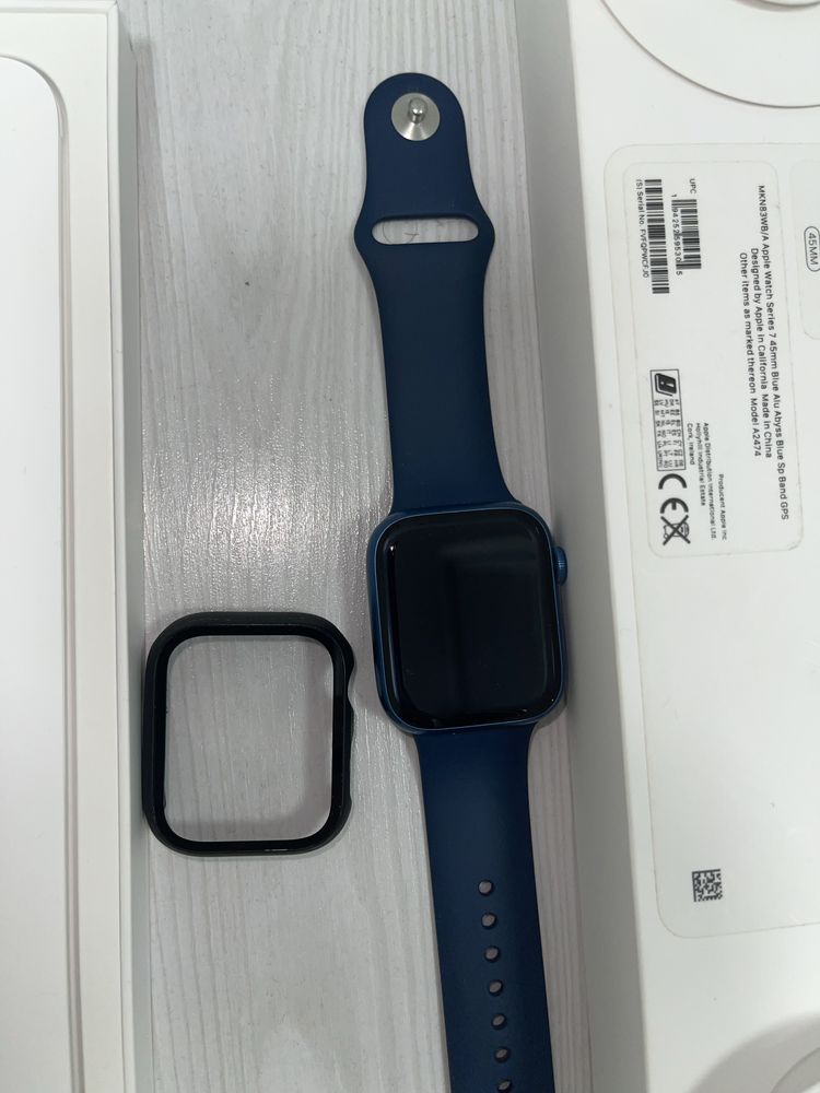 Apple Watch seria 7 45mm