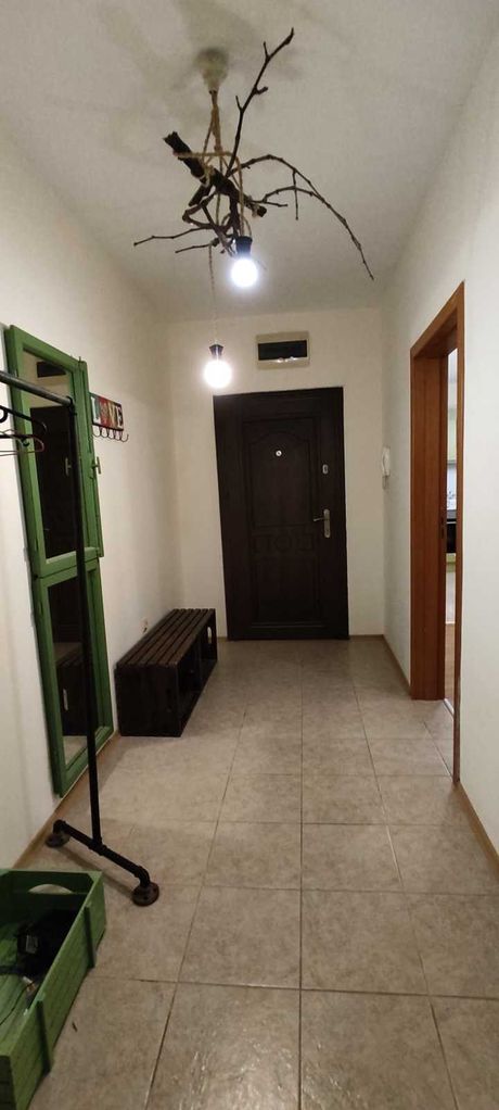 Дава се под наем Тристаен апартамент в к.к. Св.Св. Константин и Елена - 102 кв.м за 510 € - Снимка #14