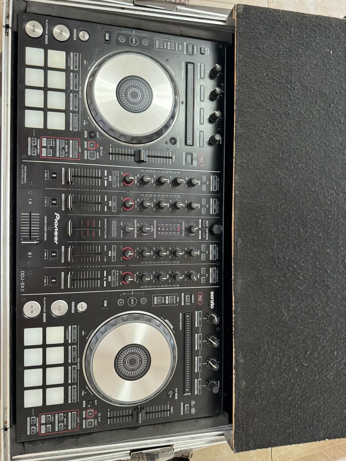 Consola dj pioneer ddj-sx2