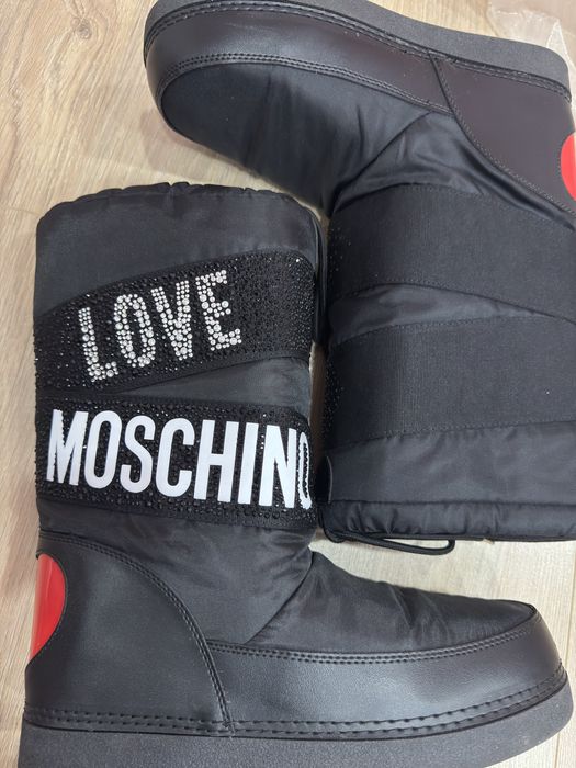 Апрески Love moschino