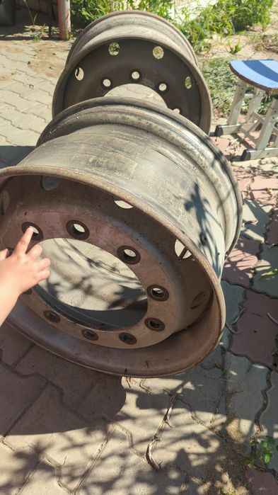 Диски бочки на перед фуры
