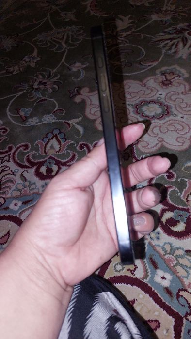 IPhone  16  promax  telifon ishlatilgan orkasida defective bor ozod tr