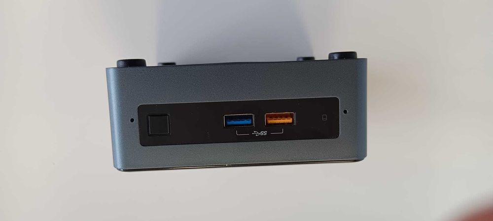 Kомпютър Intel NUC с Windows 11 PRO и MC Office PRO