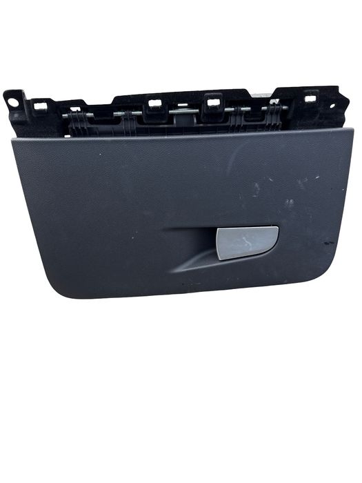 Torpedou AUDI Q5 8R 2012+