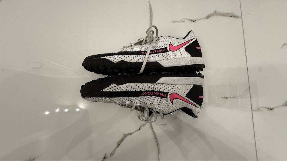 Nike Phantom GT Academy