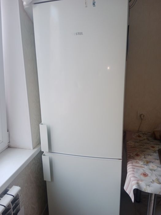 Холодильник vizit жағдайы жақсы