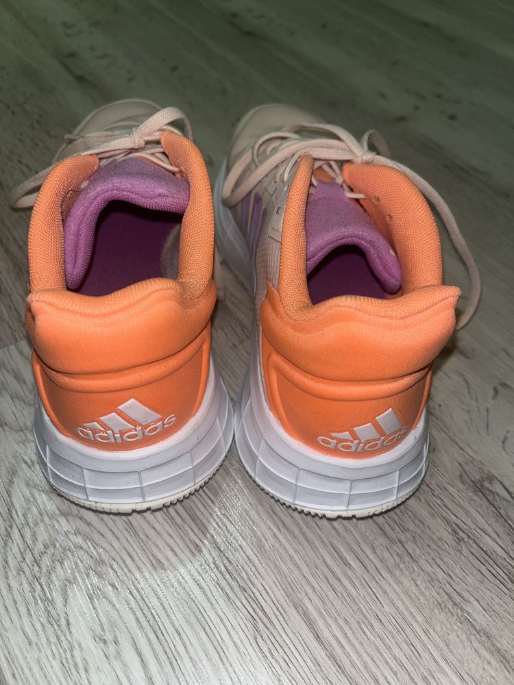 Оригинални обувки Adidas