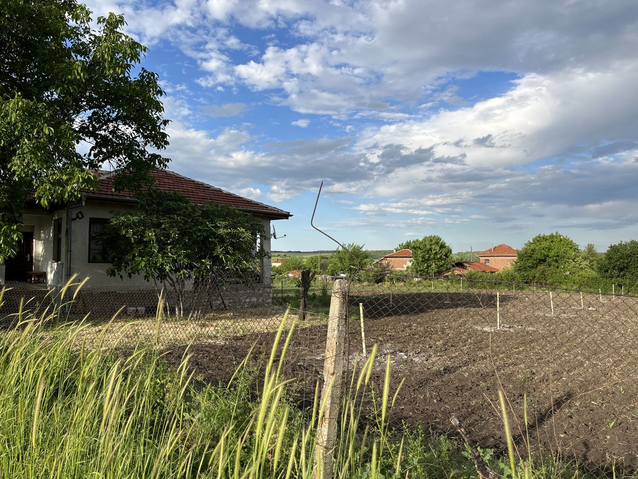 Продава се Къща в Пловдив, Южен - 100 кв.м за 300 €/кв.м - Снимка #2