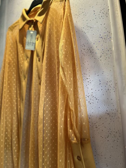 Camasa lunga semi-transparenta