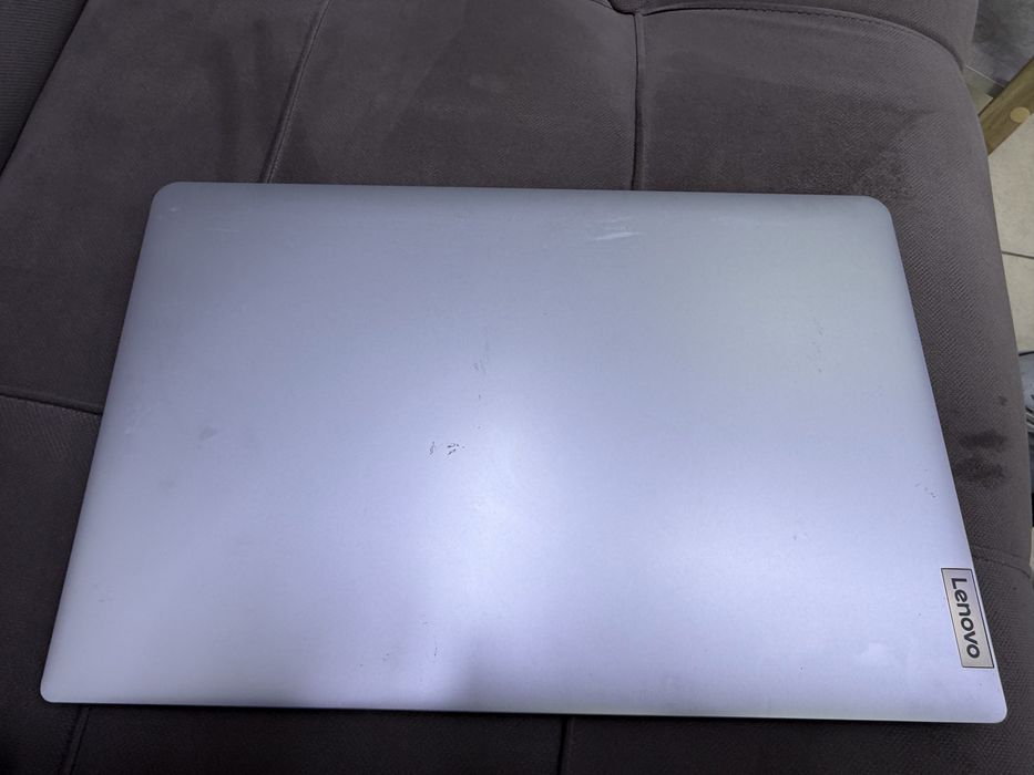 Lenovo ideapad 1 озу:8Гб память:500Gb