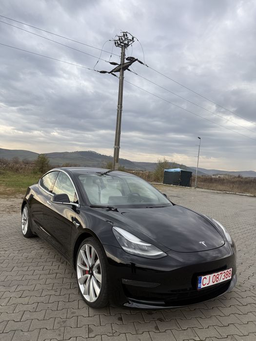 Tesla Model 3 Dual Motor Performance AWD 2019