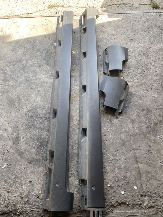 Praguri passat b6 bandou portiera passat b6