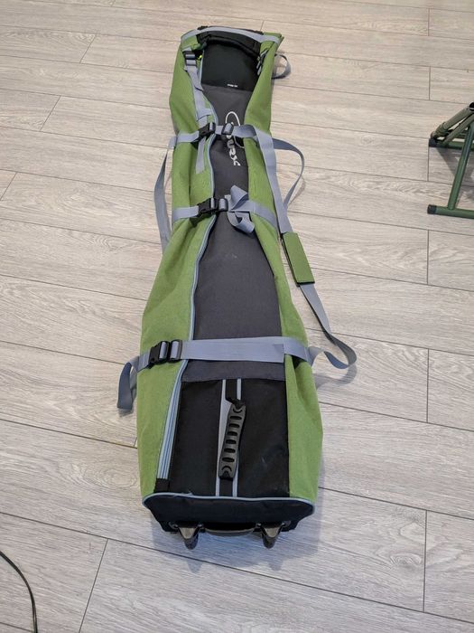 Продам горные лыжи чехол и ботинки новые