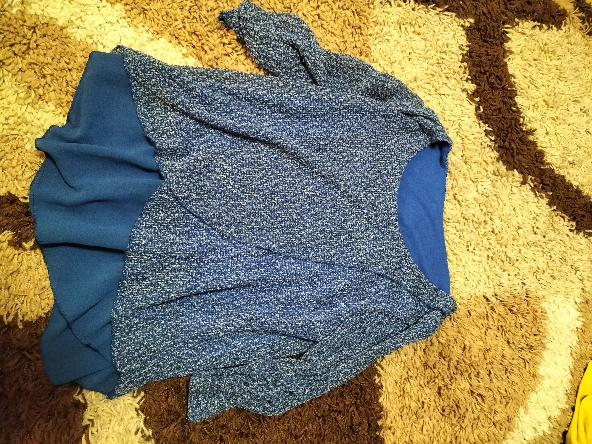 Bluze mărimile S,M,XL