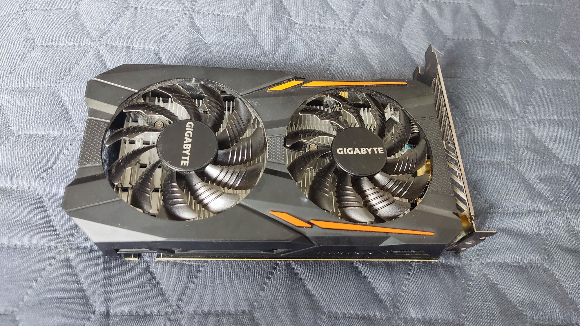 Видеокарта GTX 1050ti