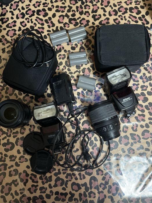 продается аксессуары для фотоапарата Nikon