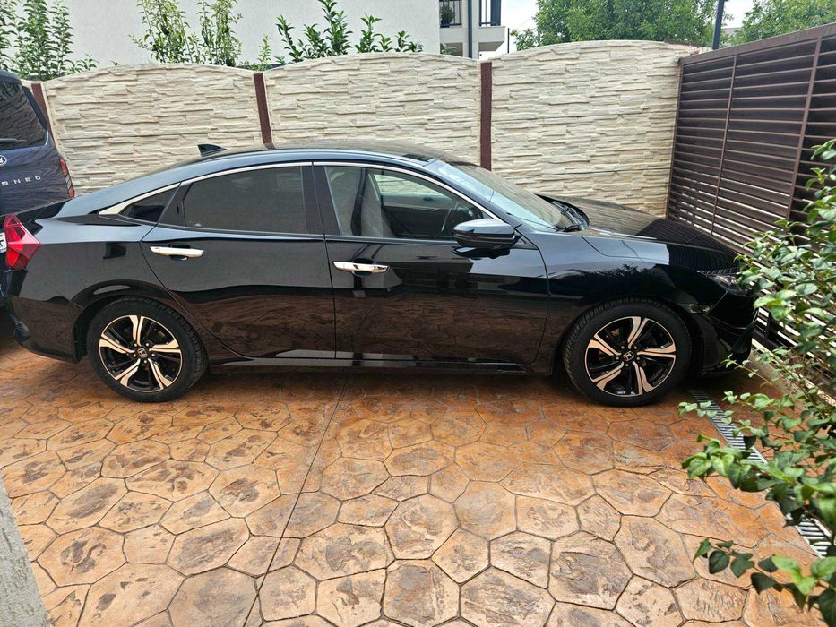 Honda CIVIC 4D 1.5T Elegance