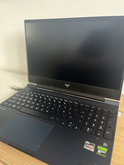 Laptop victus hp
