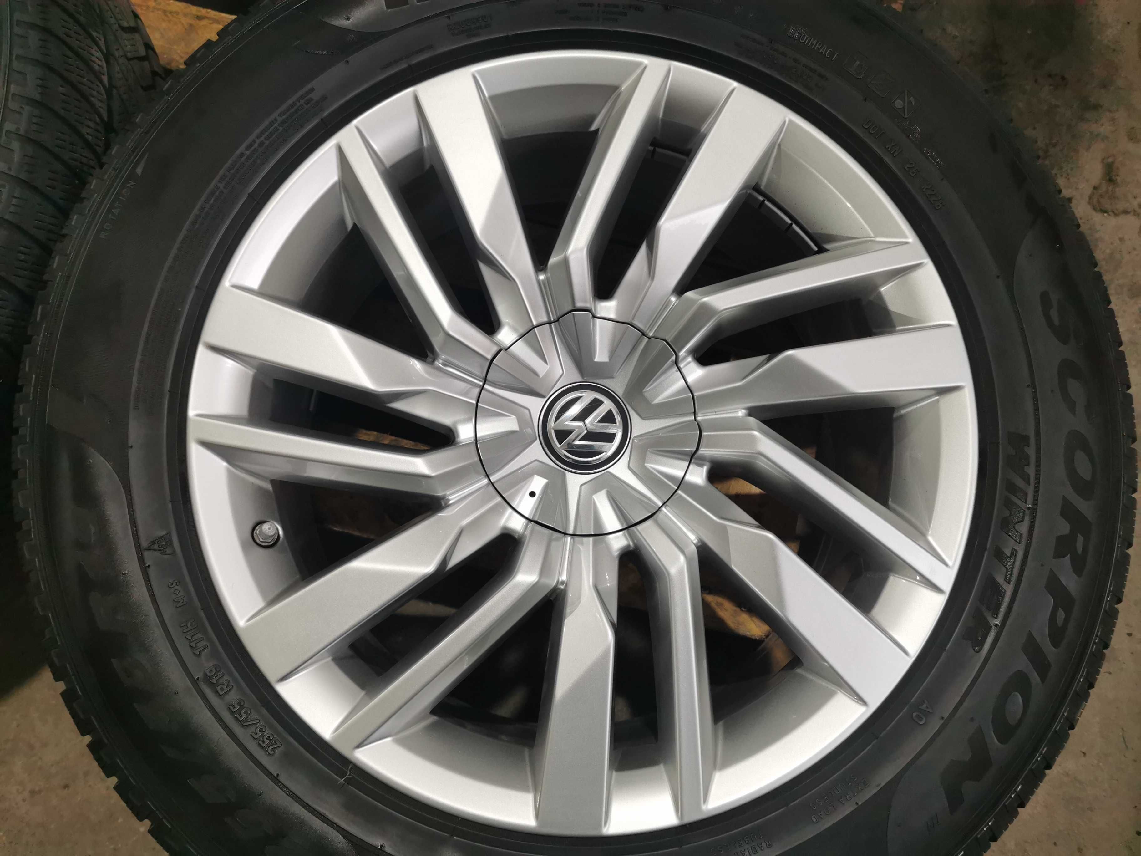 Jante Originale VW Touareg III .R 19 " OSORNO " cu anvelope de iarna