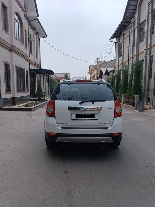Captiva 2 2012 benzin srochna sotiladi