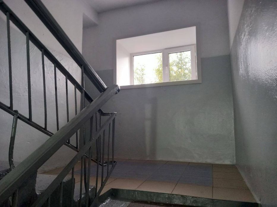 Продам 4 комн кв