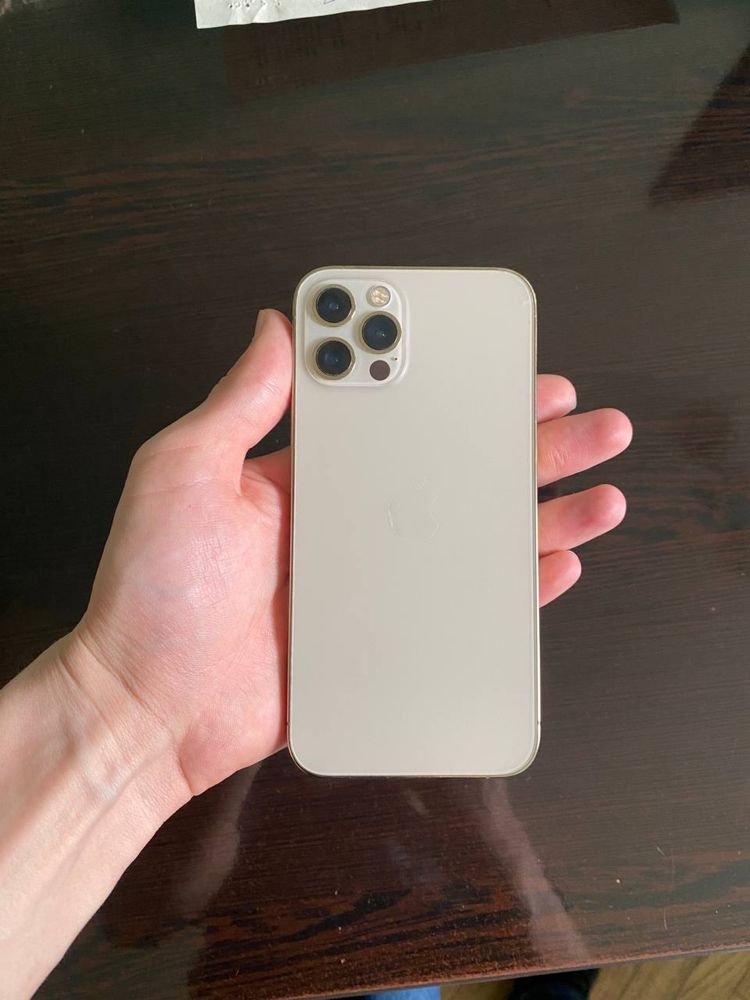 Iphone 12 pro sotiladi