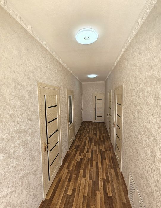 Қибрай тумани Тинчлик маҳ. 3 сотихли 4 хонали янги уй сотилади..