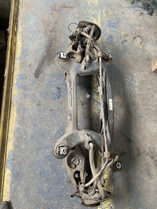 Punte spate completa mercedes w204 c207 s204 c204