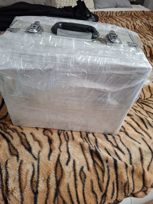 Caseta de accesorii-aluminiu