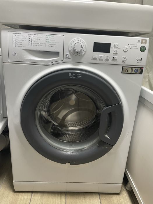 Стиральная машинка Hotpoint Ariston