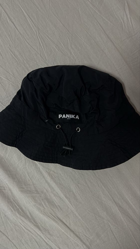 Шапка на panika