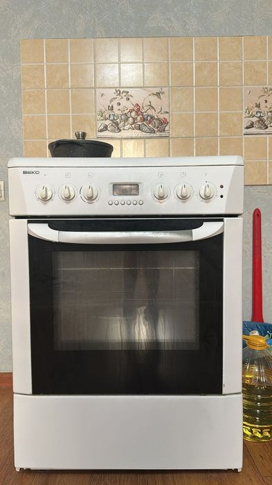 Продам электроплиту