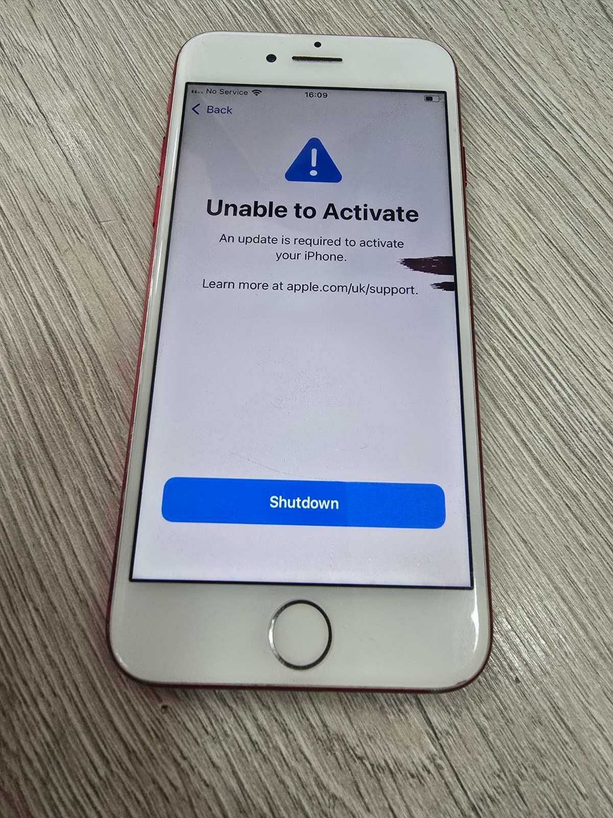 iPhone 7 128GB Red / с проблем /