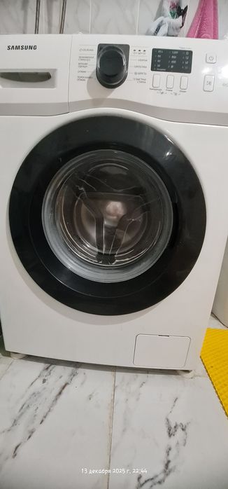 Срочно продам стиральную машину