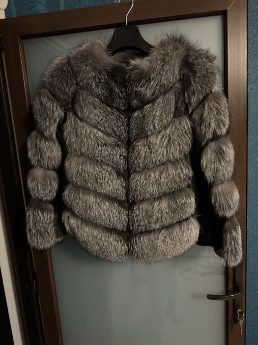 Haina din blana naturala