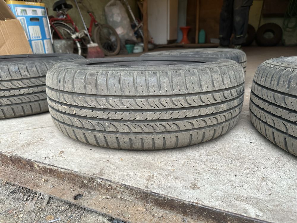 Гуми с джанти 185/65/14