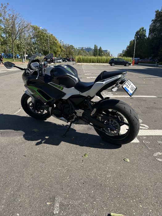 Kawasaki ninja EX650M