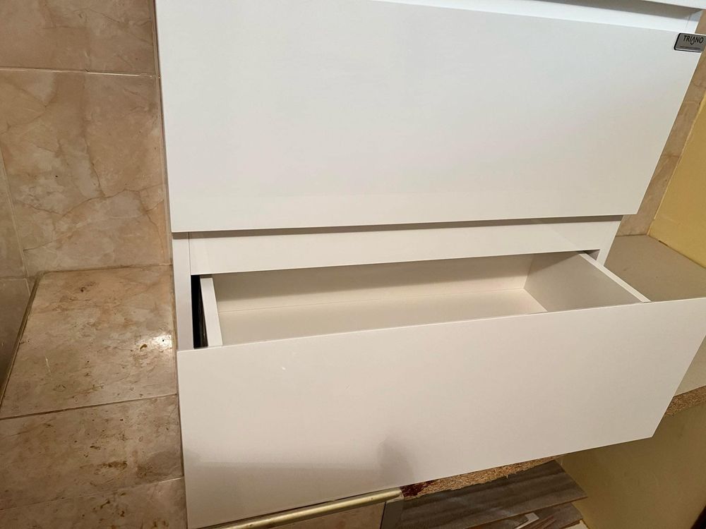 Долен PVC шкаф с порцеланова мивка