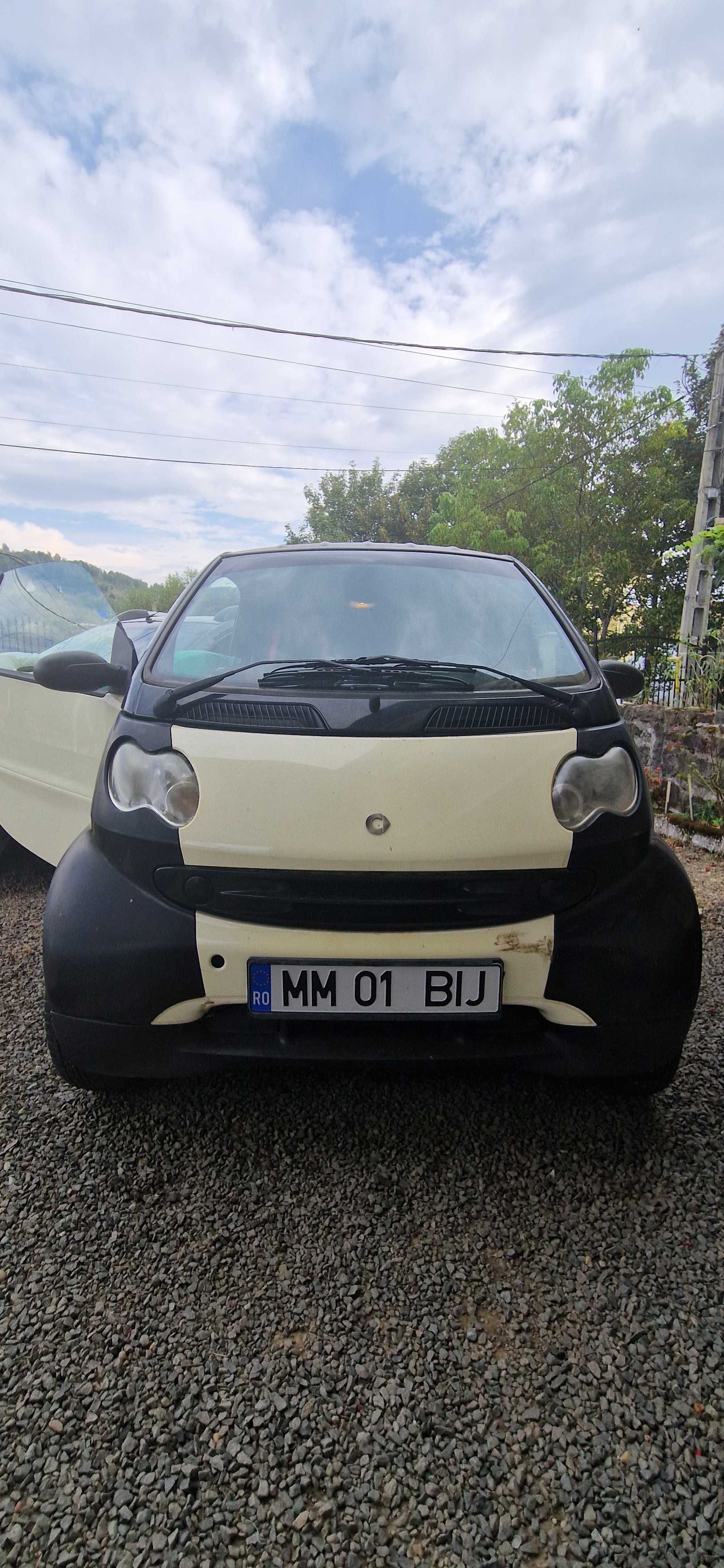 Vând smart fortwo