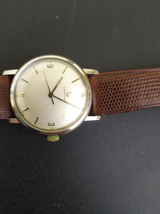 Винтидж швейцарски часовник Certina